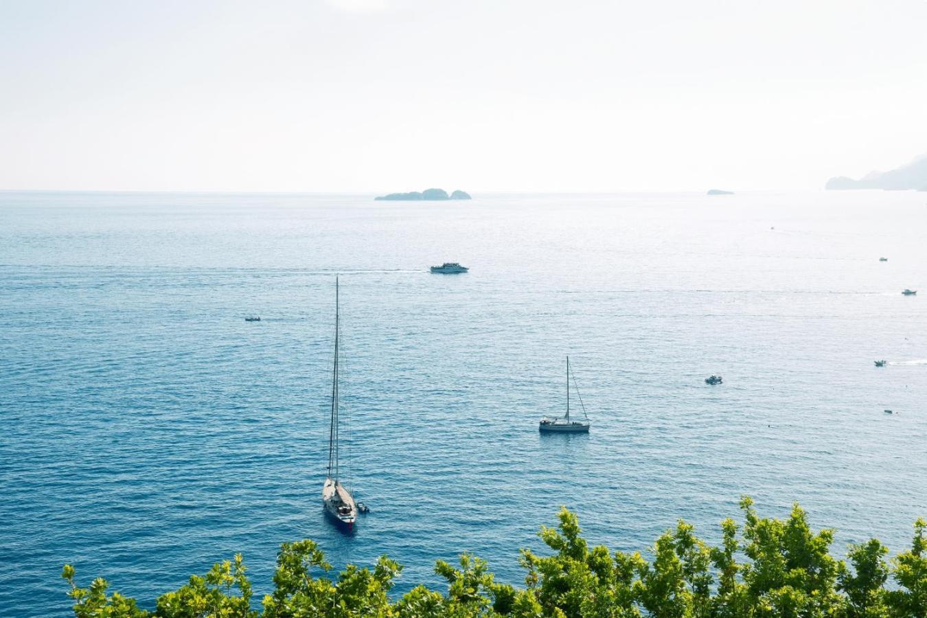 Casa Intiso - Two Double Bedroom Apartment Positano Luaran gambar