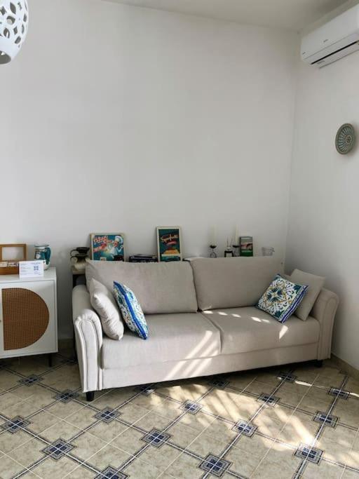 Casa Intiso - Two Double Bedroom Apartment Positano Luaran gambar