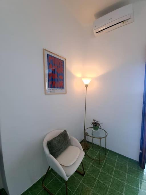 Casa Intiso - Two Double Bedroom Apartment Positano Luaran gambar